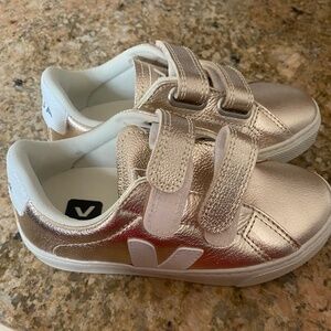 Brand new Veja Metallic Gold/White Sneakers